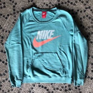Nike Crewneck Sweatshirt